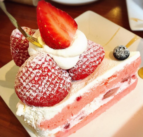 西宮マダム御用達の美味しいケーキが食べれるカフェまとめ