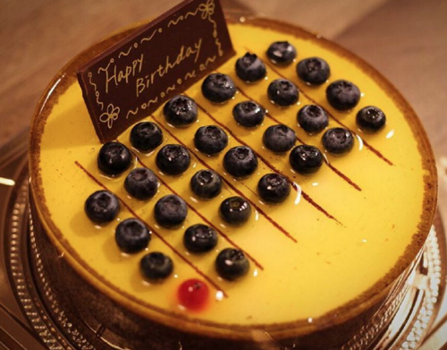 めちゃ豪華 アンリシャルパンティエのほめられ誕生日ケーキ 関西のデパ地下スイーツ盛り盛り あまチカ